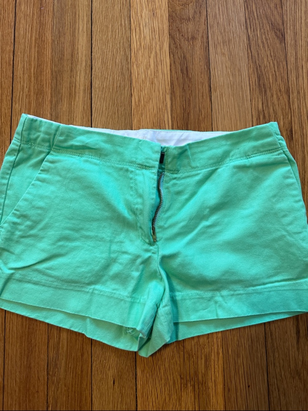 Girl’s Crewcut Green Shorts, size 14, NWOT